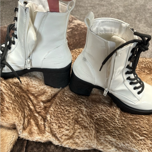 White platform combat boots - Picture 4 of 5